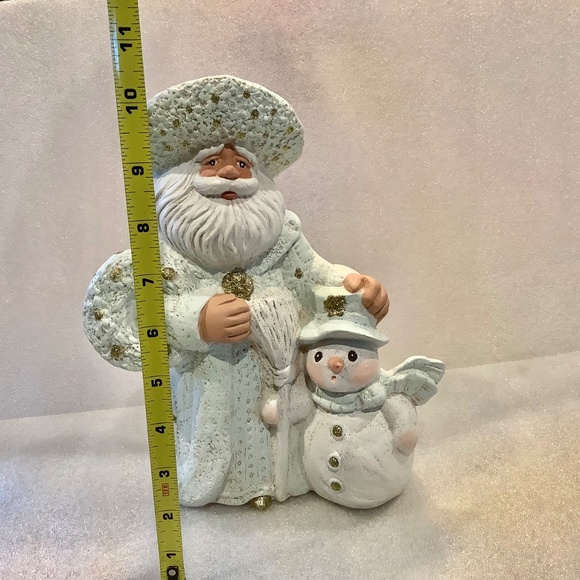 White Ceramic Santa Claus With Snowman Statue 10 Inch Tall - Picture 8 of 8